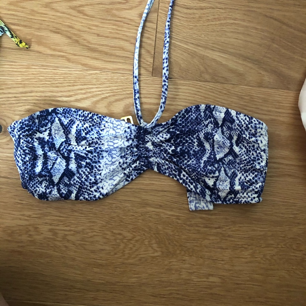 Parker bikini top